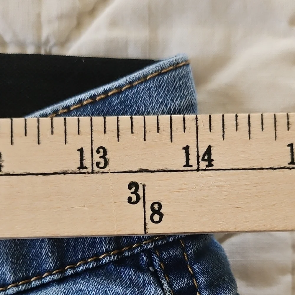 Curve Appeal Mid Rise Skinny Jeans w/ Comfort Waist Size 8/29 - Picture 4 of 8